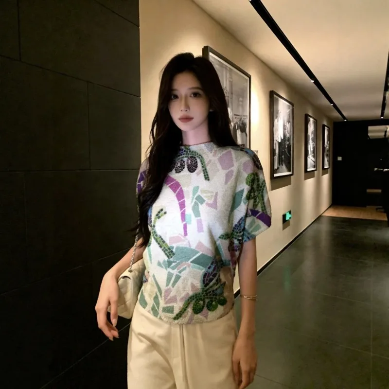 Miyake Pleated T-Shirt Original Mosaic Abstract Print Top Women 2026 Summer New Loose Slim Round Neck Short Sleeve Fold T-Shirt
Miyake Pleated T-Shirt Original Mosaic Abstract Print Top Women 2026 Summer New Loose Slim Round Neck Short Sleeve Fold T-Shirt