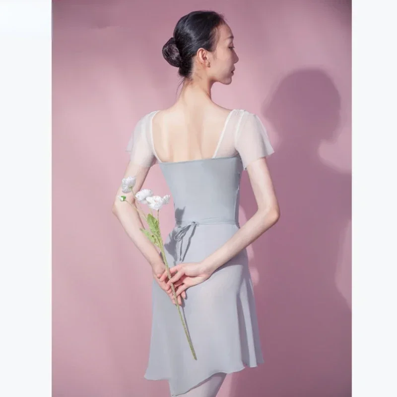 Women Ballet Leotards Dance Wear Adult Soft Short Sleeve Bodysuit Ballet Dancewear Adult Practice Clothes Mesh Dance Jumpsuit
Women Ballet Leotards Dance Wear Adult Soft Short Sleeve Bodysuit Ballet Dancewear Adult Practice Clothes Mesh Dance Jumpsuit
