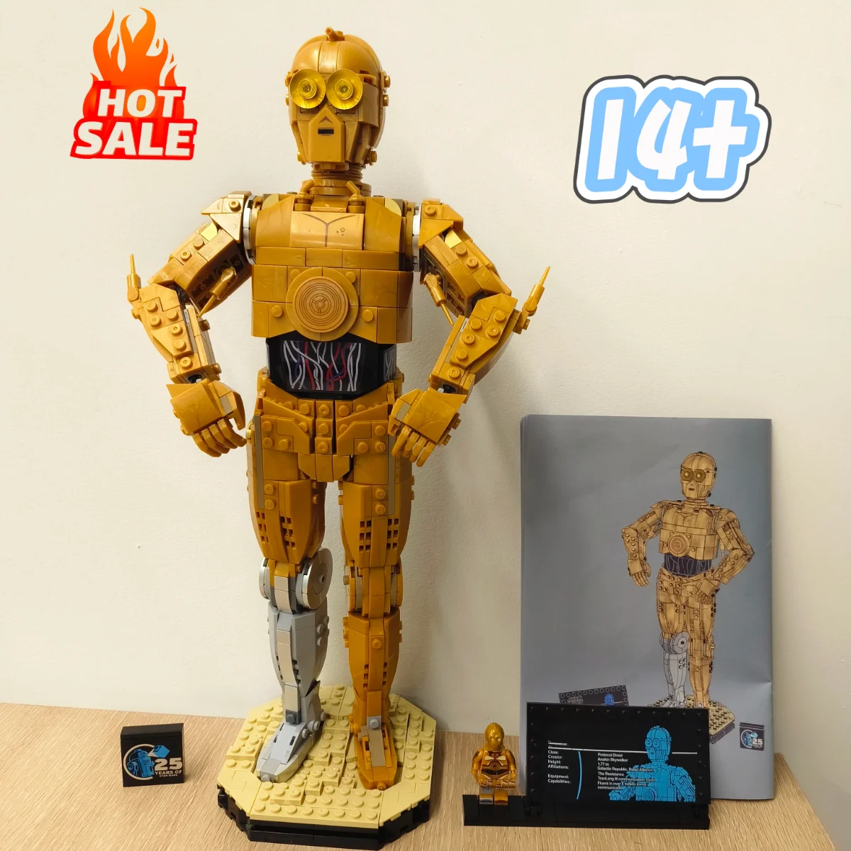 Новинка 2025 года, 1138 шт., UCS Star Interstellar Conflict Robot C-3PO 75398, строительные блоки, модель-головоломка, игрушка для дня рождения, рождественские подарки
Новинка 2025 года, 1138 шт., UCS Star Interstellar Conflict Robot C-3PO 75398, строительные блоки, модель-головоломка, игрушка для дня рождения, рождественские подарки