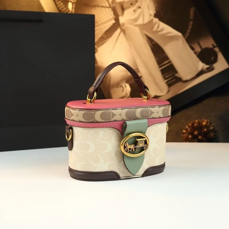 Luxury Compact Tote Designer Diaper Bag For Women Fashionable Large Capacity Elegant Leather Crossbody Shoulder Bag Easy Carry
Luxury Compact Tote Designer Diaper Bag For Women Fashionable Large Capacity Elegant Leather Crossbody Shoulder Bag Easy Carry