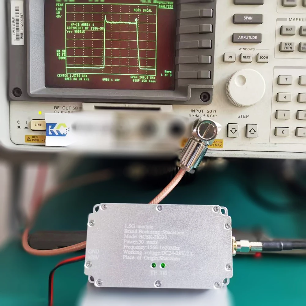 10W FPV remote control module, unmanned aerial vehicle Beidou GPS positioning RF power amplification suppression module
10W FPV remote control module, unmanned aerial vehicle Beidou GPS positioning RF power amplification suppression module