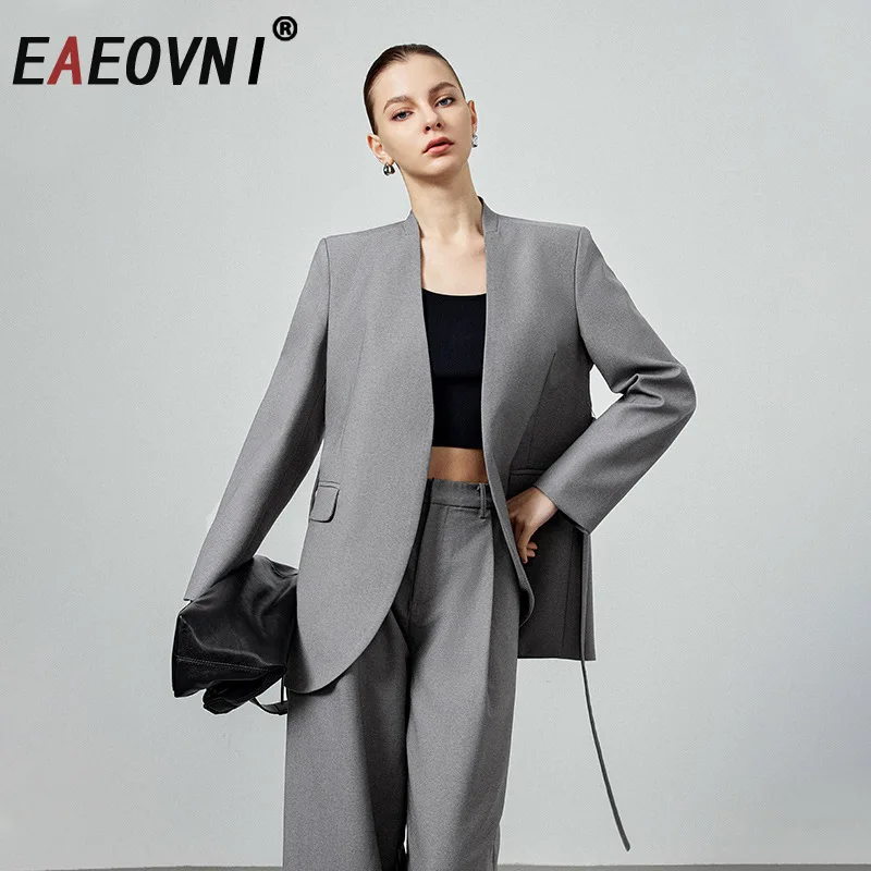 EAEOVNI Luxury Women Blazer Jacket Solid Color V Neck Bandage Gathered Waist Suit Coat Office Lady Fashion 2025 New 1A970
EAEOVNI Luxury Women Blazer Jacket Solid Color V Neck Bandage Gathered Waist Suit Coat Office Lady Fashion 2025 New 1A970