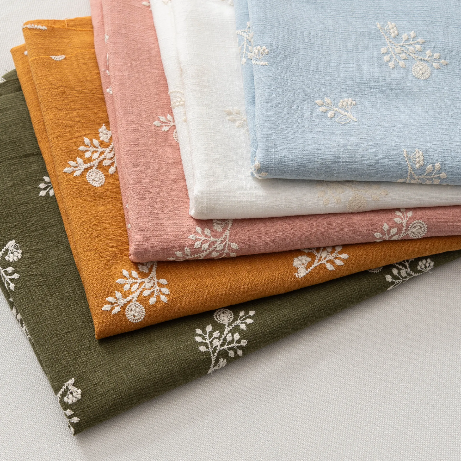 Small Floral Soft Thin Linen Cotton Fabric Pure Natural Flax for Sewing Handmade Clothes Patchwork Fabric
Small Floral Soft Thin Linen Cotton Fabric Pure Natural Flax for Sewing Handmade Clothes Patchwork Fabric