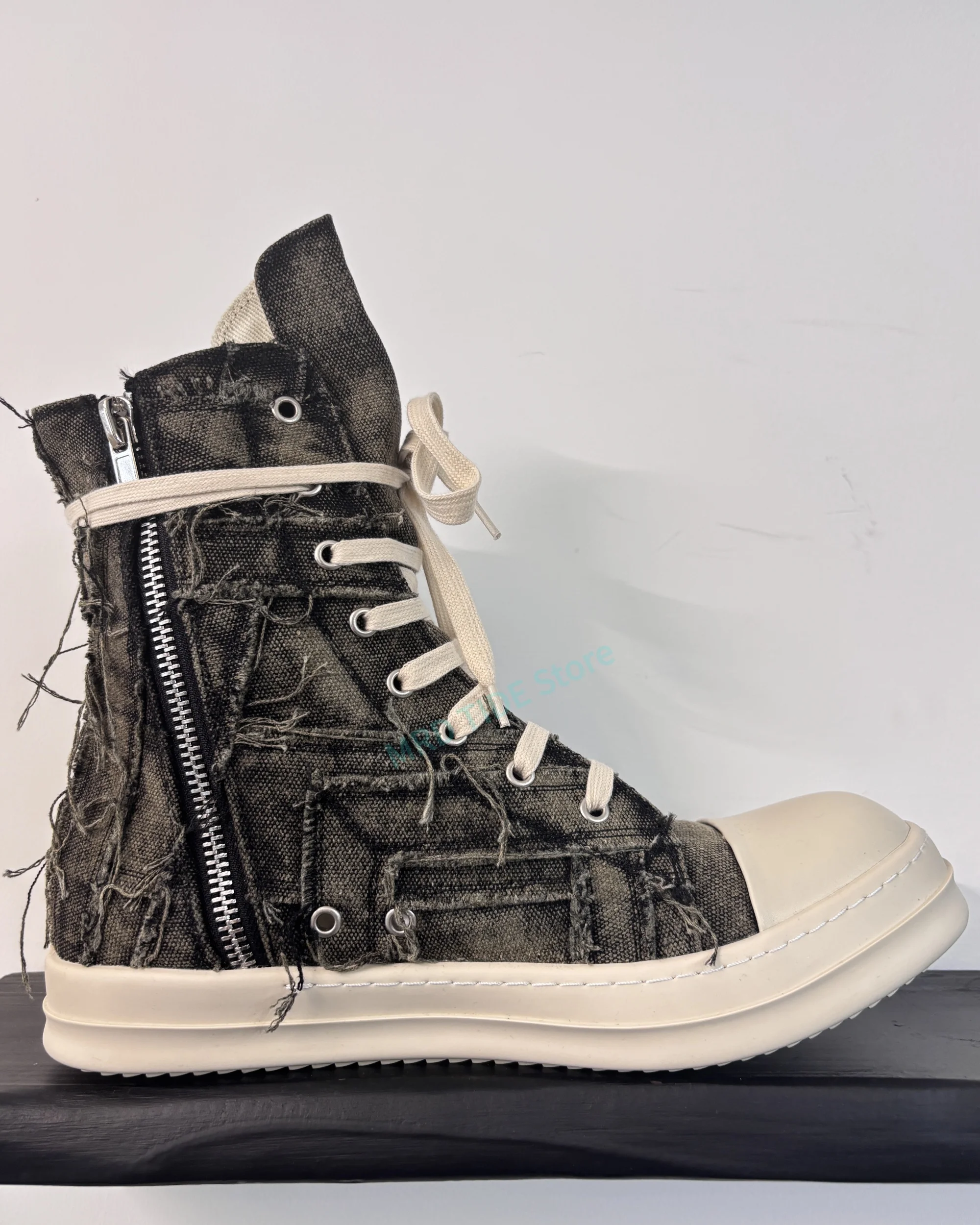 Men Casual Shoes Canvas Distress Flats High to Ankle Boots Women Owens Vintage Original Luxury Designers Skateboard Sneakers
Men Casual Shoes Canvas Distress Flats High to Ankle Boots Women Owens Vintage Original Luxury Designers Skateboard Sneakers