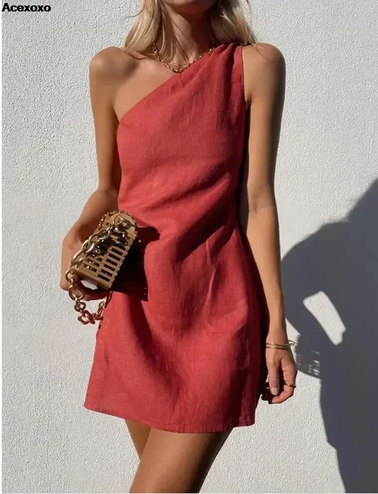 2023 summer new female fashion casual excellent slim waist temperament oblique shoulder dress
2023 summer new female fashion casual excellent slim waist temperament oblique shoulder dress