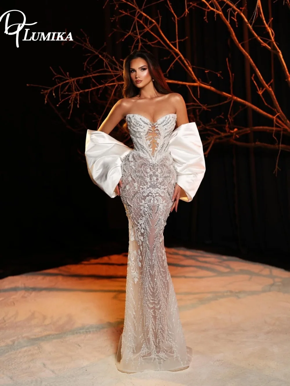 Opulent Strapless Wedding Dress Regal Detachable Satin Puff Sleeve Bridal Gown For Bride Customized Beaded Lace Vestido De Novia
Opulent Strapless Wedding Dress Regal Detachable Satin Puff Sleeve Bridal Gown For Bride Customized Beaded Lace Vestido De Novia