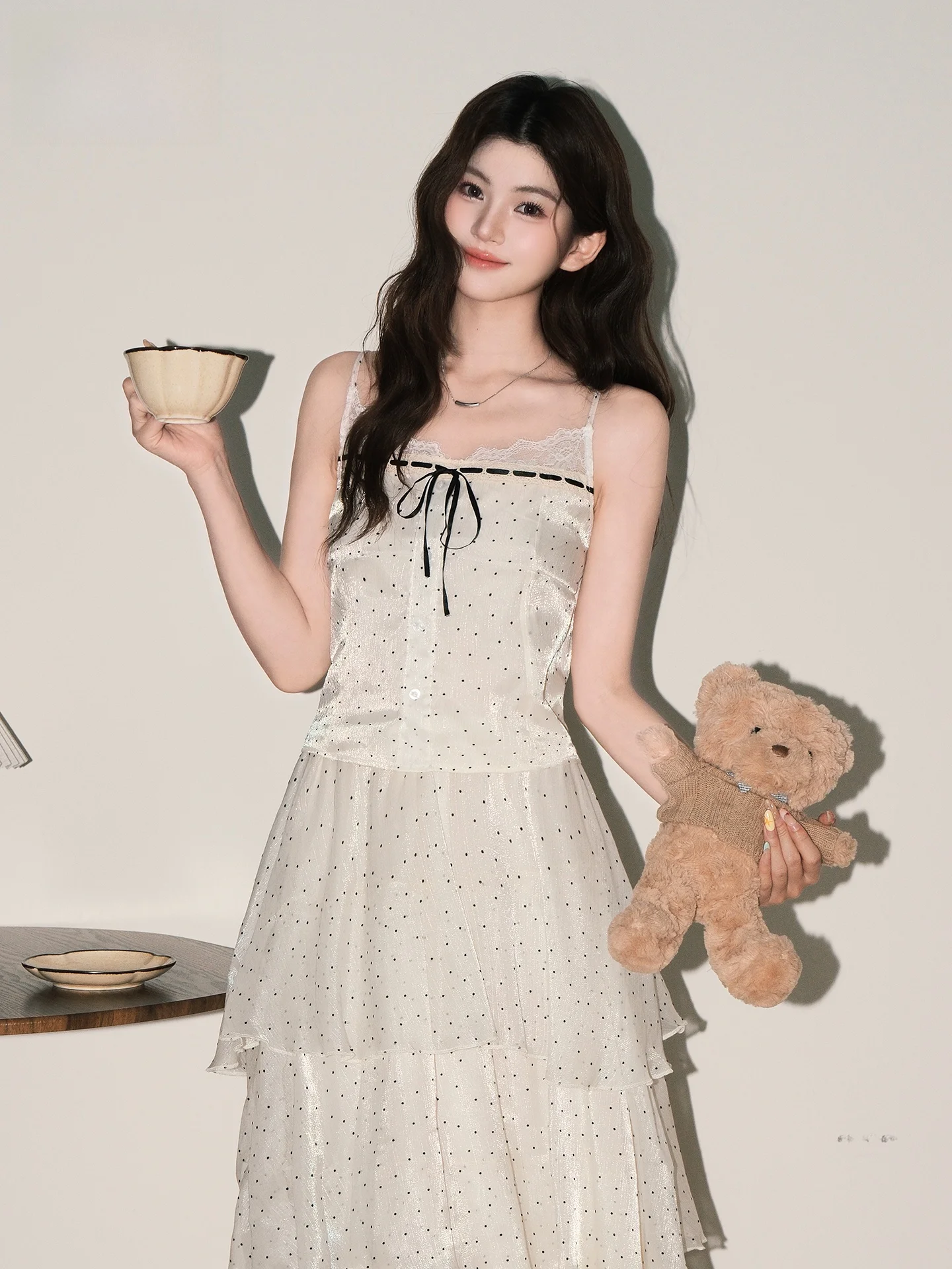 Summer Polka Dot Lace Knot Cake Skirt Set Women's Fashion Ensemble Midi Length Casual Style Long Sleeve Loose Fit
Summer Polka Dot Lace Knot Cake Skirt Set Women's Fashion Ensemble Midi Length Casual Style Long Sleeve Loose Fit