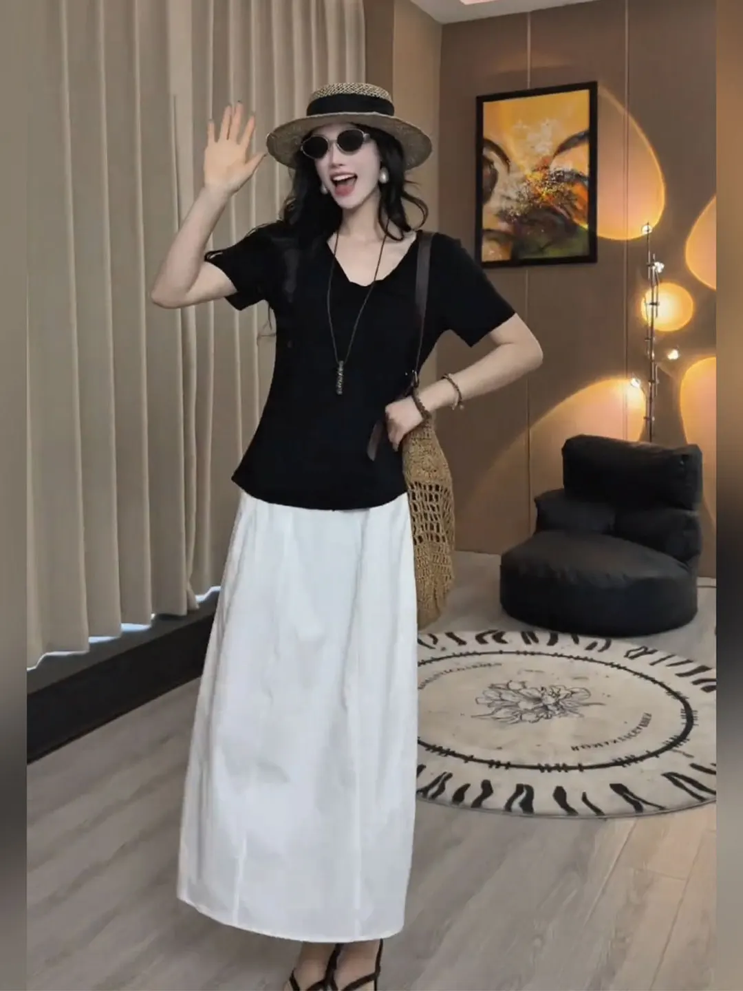 Elegant V-Neck Short Sleeve T-Shirt High Waist Skirt Two-Piece Set Women's Fashion Summer Outfit Casual Comfortable
Elegant V-Neck Short Sleeve T-Shirt High Waist Skirt Two-Piece Set Women's Fashion Summer Outfit Casual Comfortable