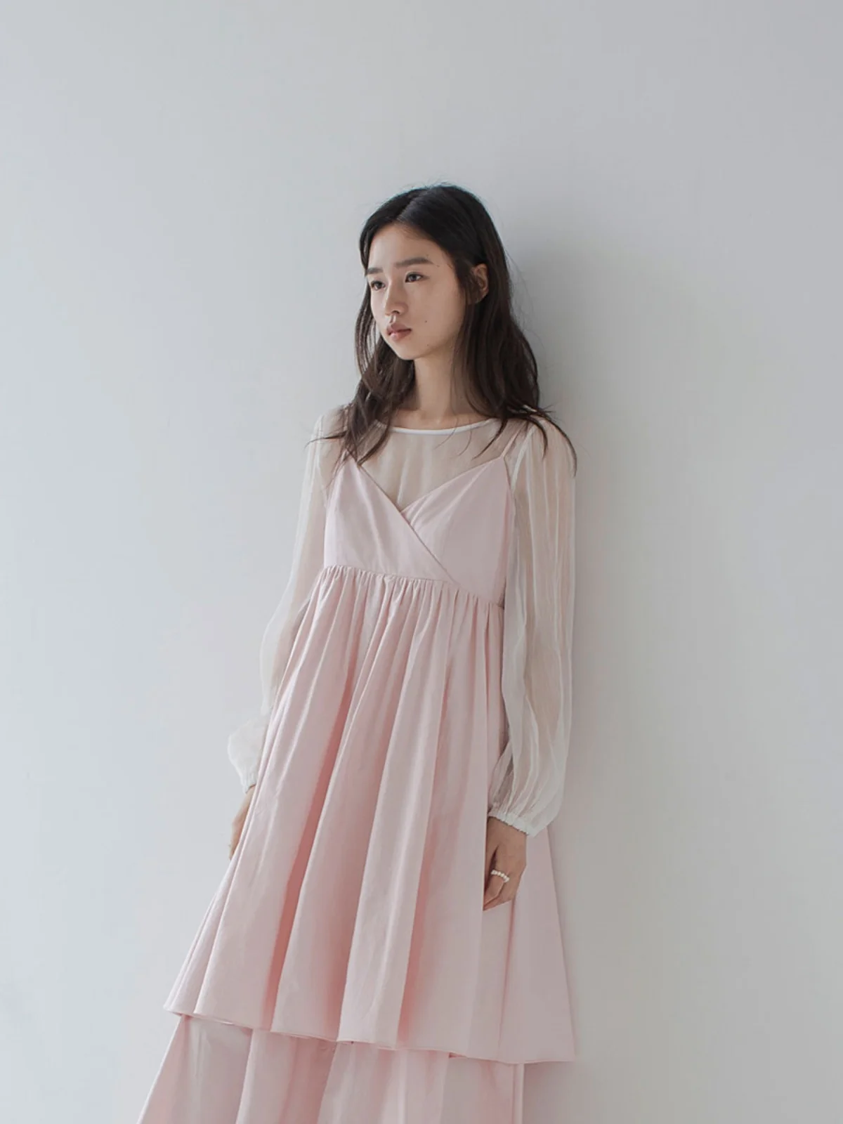 Шелковый прозрачный топ с длинными рукавами, простой белый, из двойной марли, с завязками, для повседневной носки, с высокой талией
Шелковый прозрачный топ с длинными рукавами, простой белый, из двойной марли, с завязками, для повседневной носки, с высокой талией