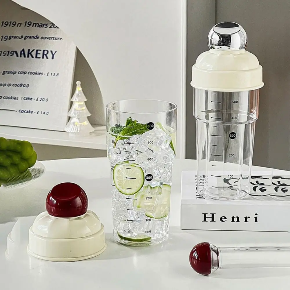 New Transparent Shaker Cup With Scales 600ML Cocktail Shaker Anti-Splash Hand Shake Wine Beverage Mixer Bartender
New Transparent Shaker Cup With Scales 600ML Cocktail Shaker Anti-Splash Hand Shake Wine Beverage Mixer Bartender