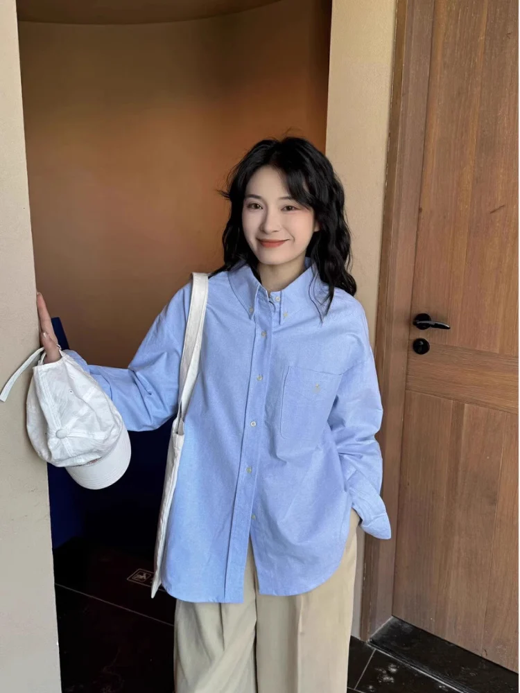 Ele Embroidered Long Sve Casual irt Women's Faionable Turn-down Collar Pure Color Top Spring New Sle ket Design
Ele Embroidered Long Sve Casual irt Women's Faionable Turn-down Collar Pure Color Top Spring New Sle ket Design