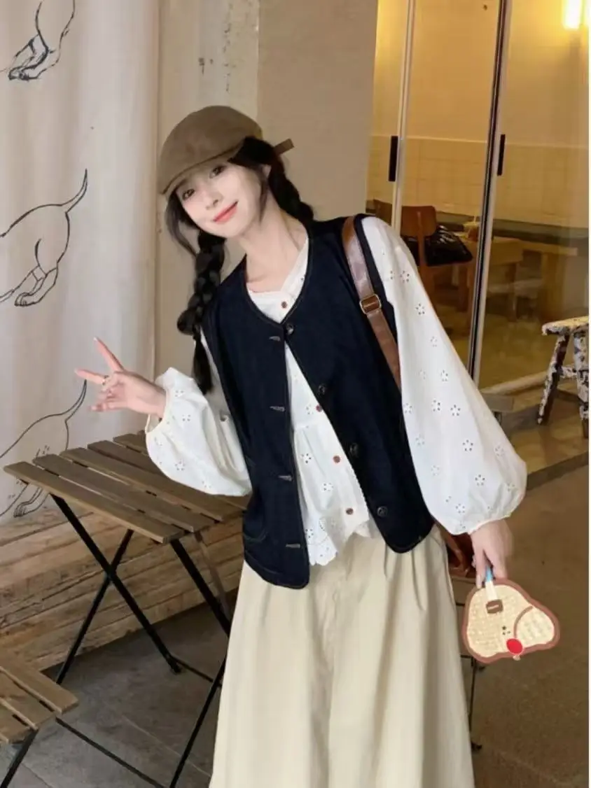 Осенний омолаживающий женский модный комплект: винтажный универсальный жилет, облегающие широкие брюки, комплект из трех предметов, повседневный, из полиэстера.
Осенний омолаживающий женский модный комплект: винтажный универсальный жилет, облегающие широкие брюки, комплект из трех предметов, повседневный, из полиэстера.