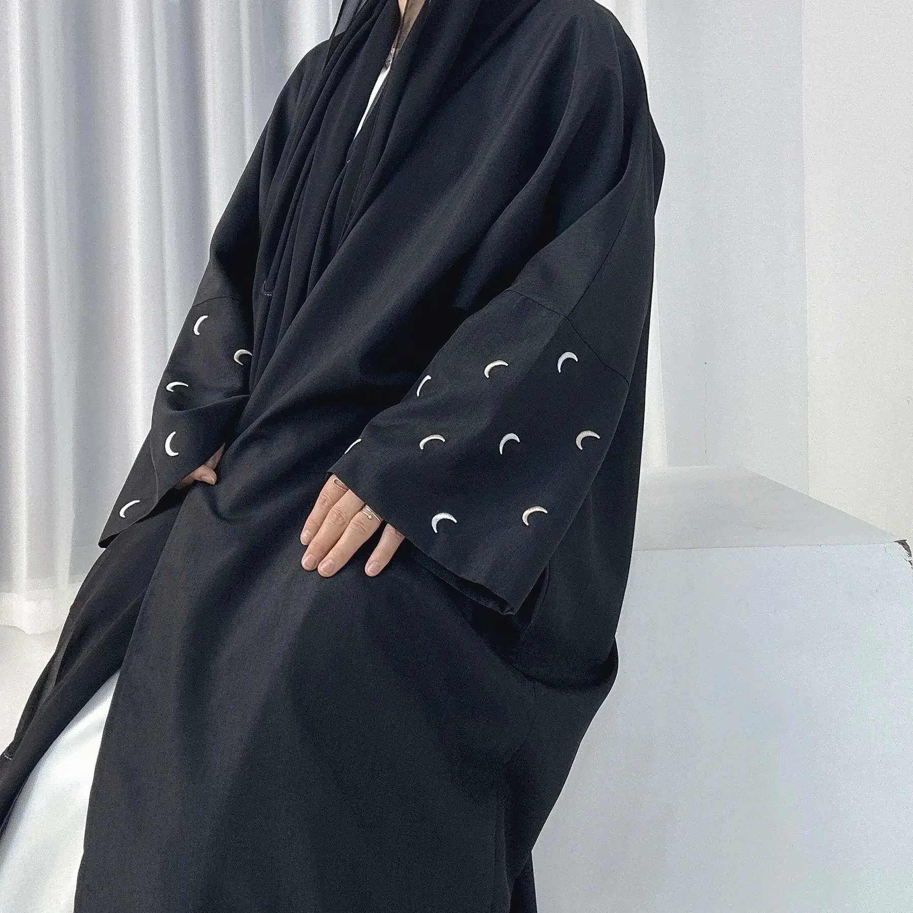 Ramadan Muslim Kimono Open Abaya Dubai Islamic Abayas for Women Kaftan Modest Hijab Dress Kebaya Robe Femme Musulmane Jalabiya
Ramadan Muslim Kimono Open Abaya Dubai Islamic Abayas for Women Kaftan Modest Hijab Dress Kebaya Robe Femme Musulmane Jalabiya