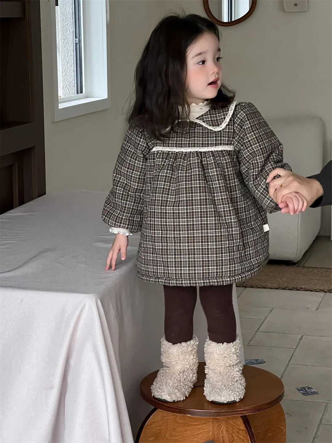 2025 Winter New Baby Girl Long Sleeve Warm Dress Plus Velvet Thick Girls Fleece Plaid Dress Infant Lapel Casual Dress Clothes
2025 Winter New Baby Girl Long Sleeve Warm Dress Plus Velvet Thick Girls Fleece Plaid Dress Infant Lapel Casual Dress Clothes