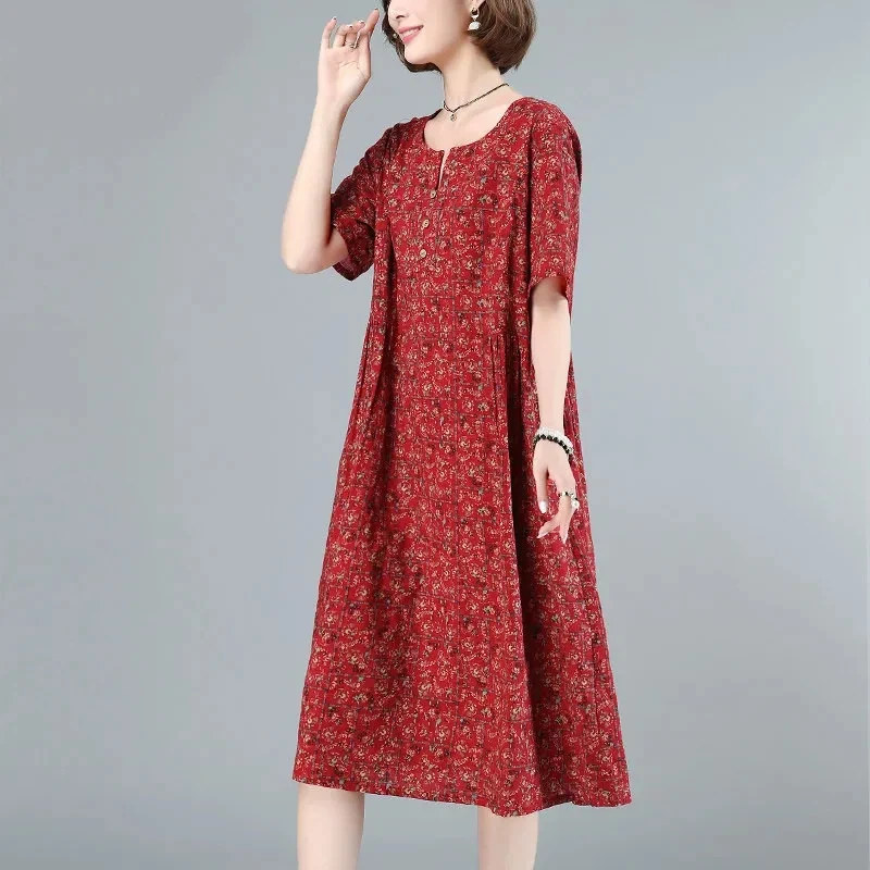 Red Floral Print Loose Fit A-Line Dress For Women Casual Summer Style With Button Detailing
Red Floral Print Loose Fit A-Line Dress For Women Casual Summer Style With Button Detailing