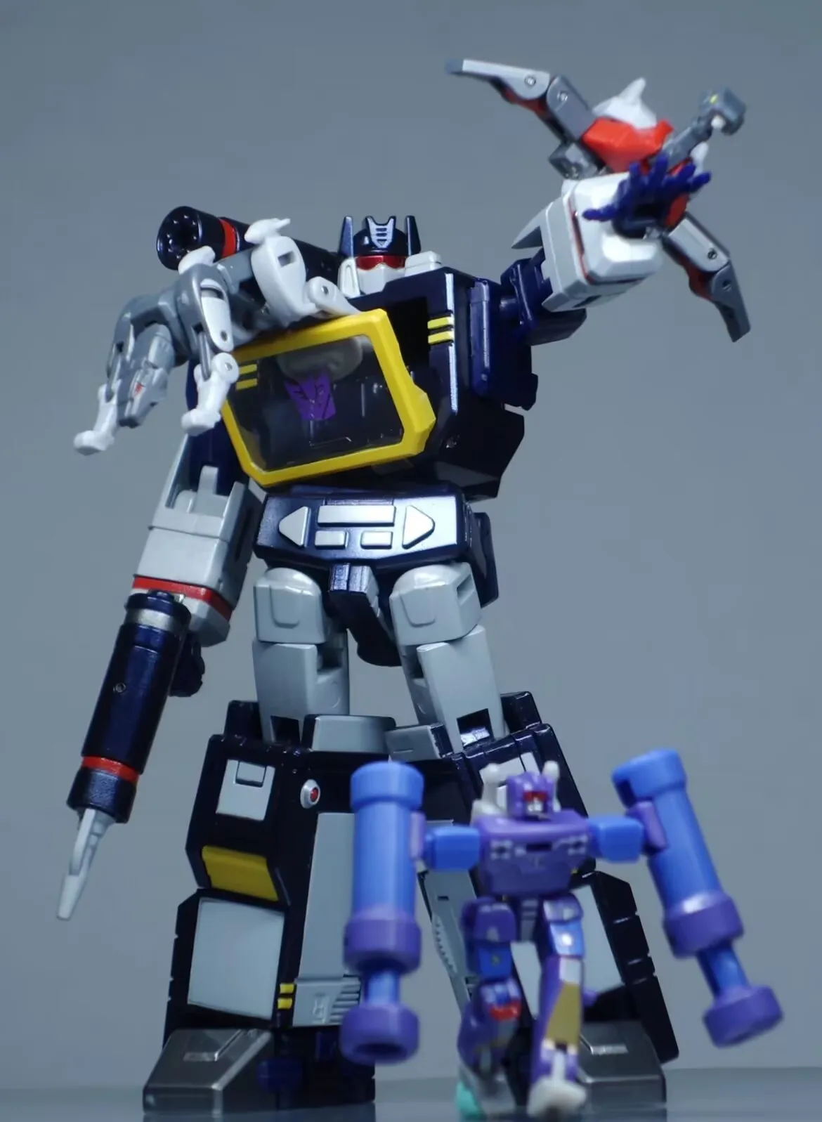 【In Stock】Soundwave Cassette Robot SD01 KO Small-Scale Action Figure Collectible Toys Gift for Boys Kids
【In Stock】Soundwave Cassette Robot SD01 KO Small-Scale Action Figure Collectible Toys Gift for Boys Kids