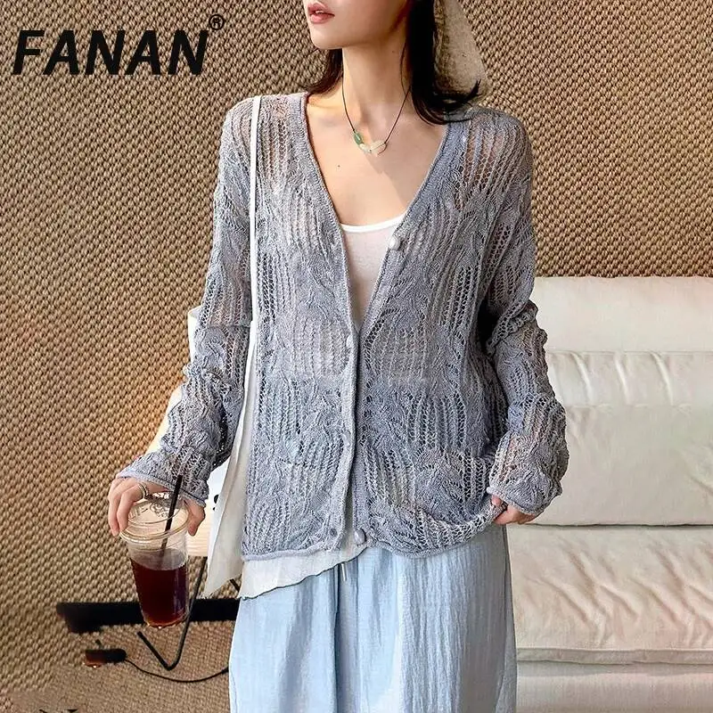 FANAN 2026 Summer New Korean Style Fashionable Hollow T-shirt Women's Floral Single-Breasted Knit Cardigan Loose Fit Top Female
FANAN 2026 Summer New Korean Style Fashionable Hollow T-shirt Women's Floral Single-Breasted Knit Cardigan Loose Fit Top Female