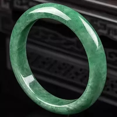 Natural Myanmar Jade 54mm-62mm bracelet exquisite princess bracelet to send girlfriend to send mother Hetian jade
Natural Myanmar Jade 54mm-62mm bracelet exquisite princess bracelet to send girlfriend to send mother Hetian jade