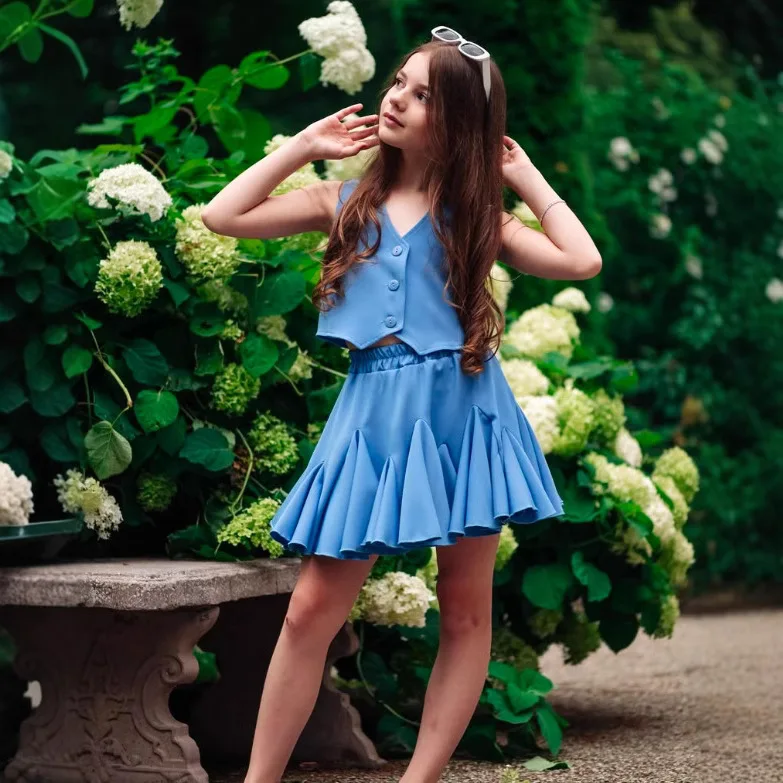 Комплект из двух предметов, жилет, юбка с подолом русалки для девочек, детская весна-лето, модная, удобная, однотонная, простая, милая
Комплект из двух предметов, жилет, юбка с подолом русалки для девочек, детская весна-лето, модная, удобная, однотонная, простая, милая