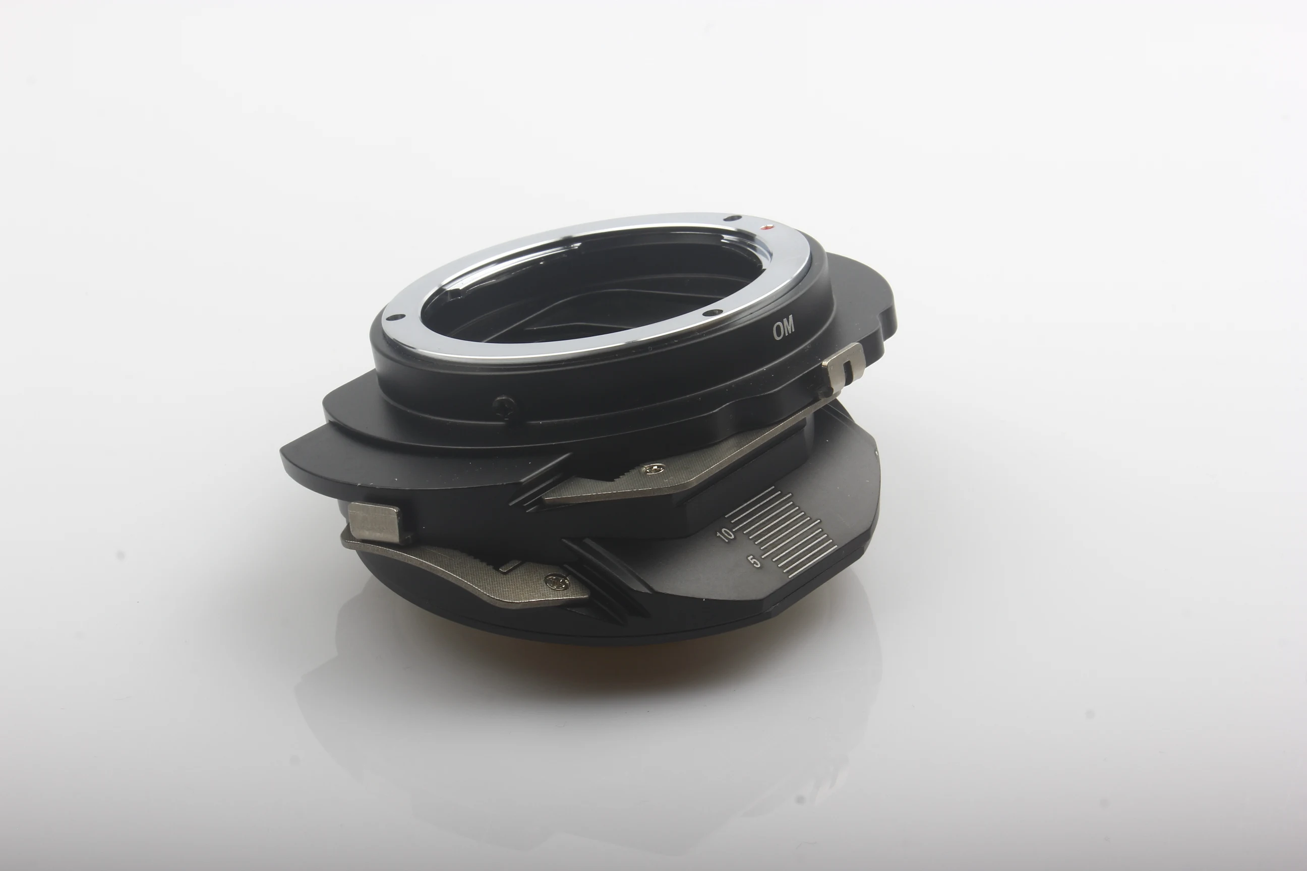 Tilt-Shift adapter ring for olympus OM lens to sony e mount A1 A7 A7S A9 A7CR A7CII A7M3 a7IV A7RV zve1 zve10 a6700 camera
Tilt-Shift adapter ring for olympus OM lens to sony e mount A1 A7 A7S A9 A7CR A7CII A7M3 a7IV A7RV zve1 zve10 a6700 camera