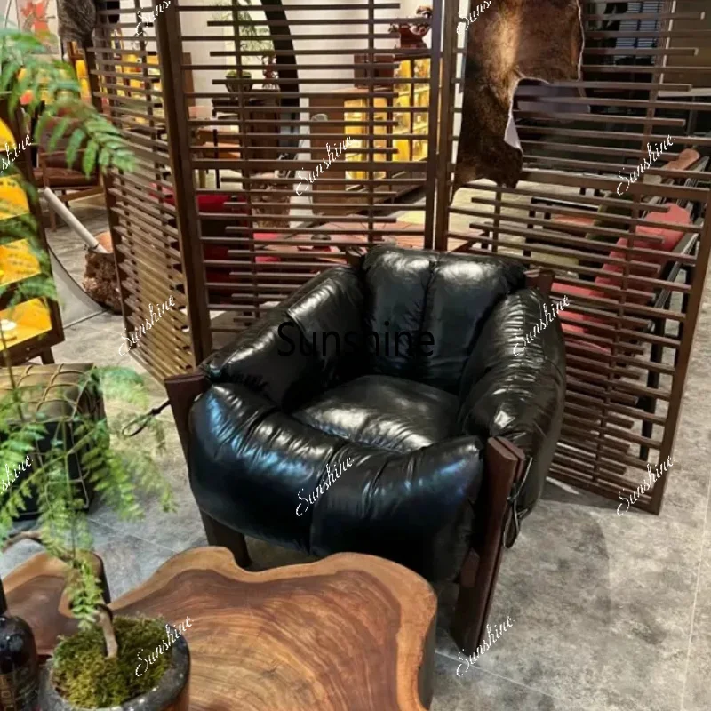Leisure sofa chair leather art light luxury seat sofa single black leather
Leisure sofa chair leather art light luxury seat sofa single black leather