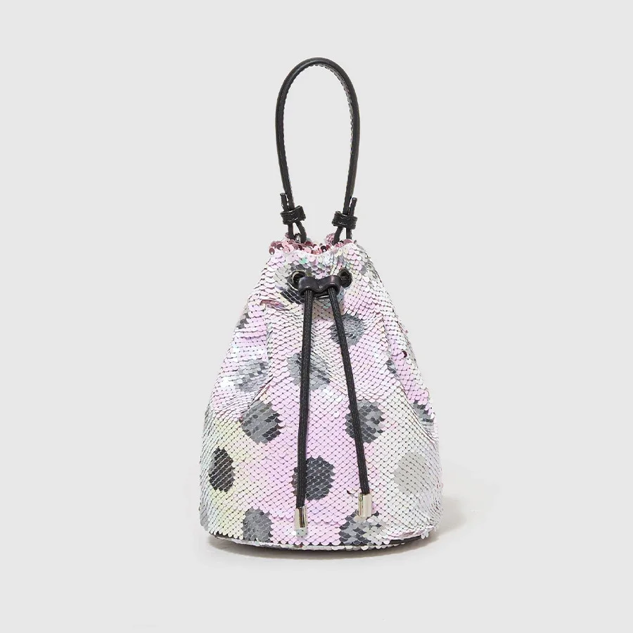 Fashion Sequins Buckets Bag Designer Shinny Dot Women Handbags Glitter Shoulder Crossbody Bags Evening Party Female Purses 2023
Fashion Sequins Buckets Bag Designer Shinny Dot Women Handbags Glitter Shoulder Crossbody Bags Evening Party Female Purses 2023