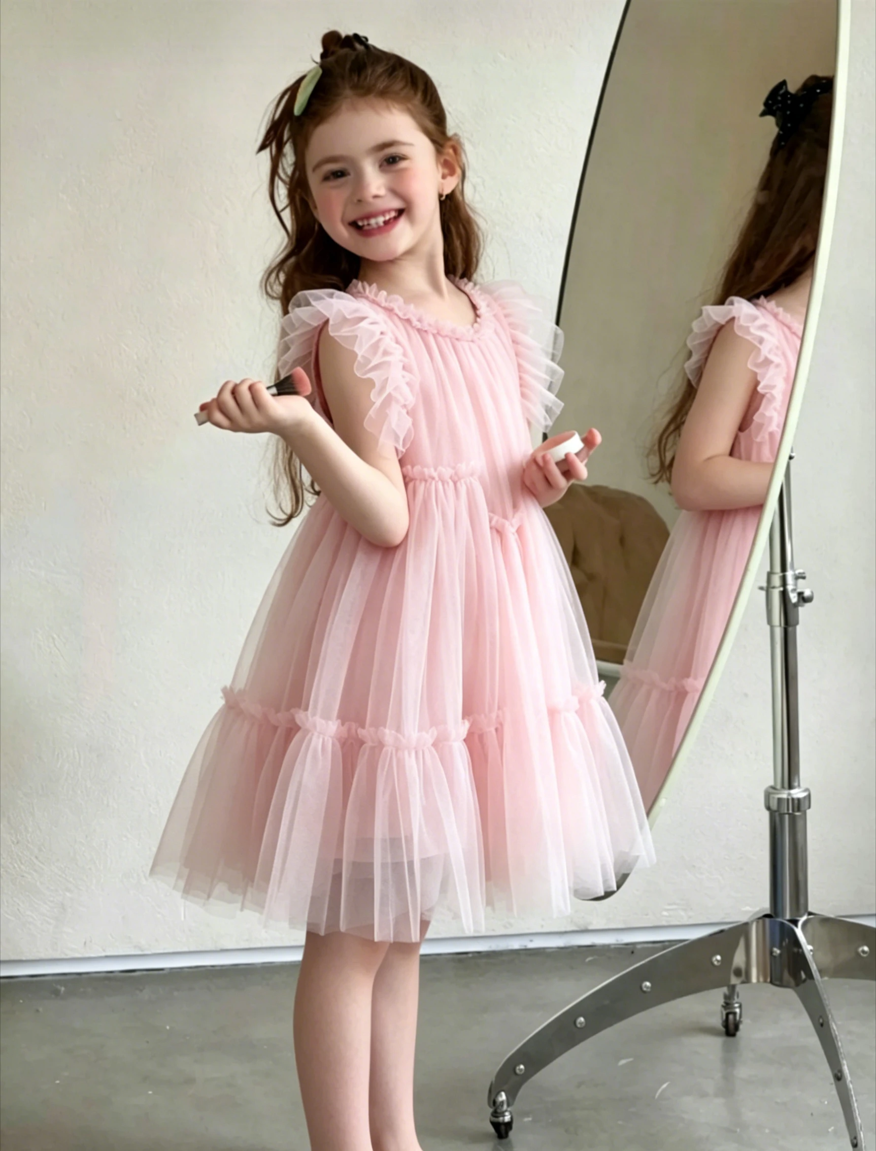 Girls Princess Dress New 2026 Summer Girls Flying Sleeves Gauze Skirt Girls Puffed Performance Dress
Girls Princess Dress New 2026 Summer Girls Flying Sleeves Gauze Skirt Girls Puffed Performance Dress