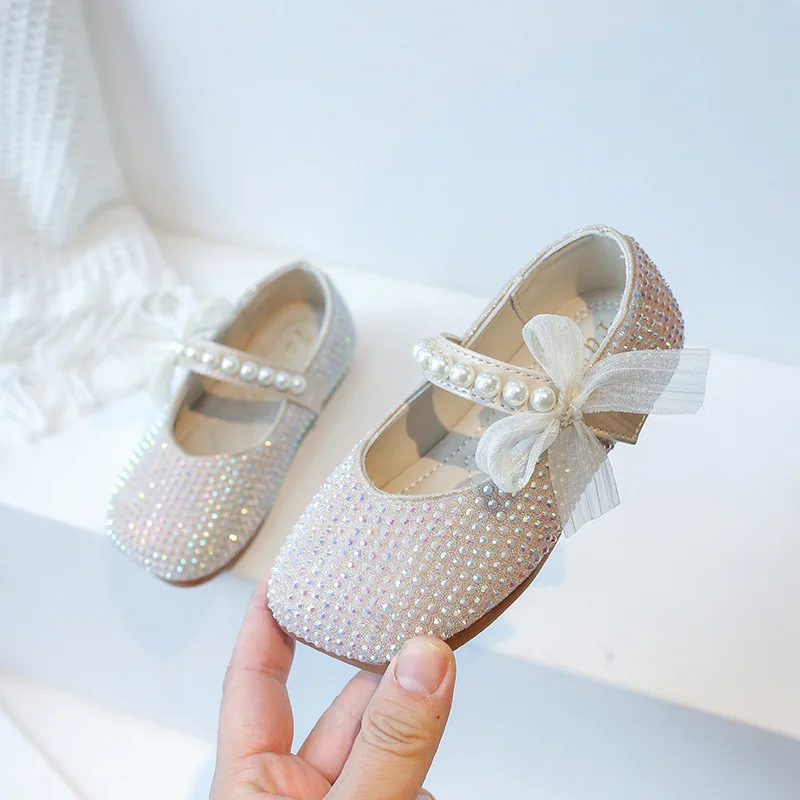 Girls' Dance Shoes 2024 Spring Autumn Fashion Childrens Bow Beaded Square Head Rhinestone Leather Shoes Baby Girl Princess Shoes
Girls' Dance Shoes 2024 Spring Autumn Fashion Childrens Bow Beaded Square Head Rhinestone Leather Shoes Baby Girl Princess Shoes