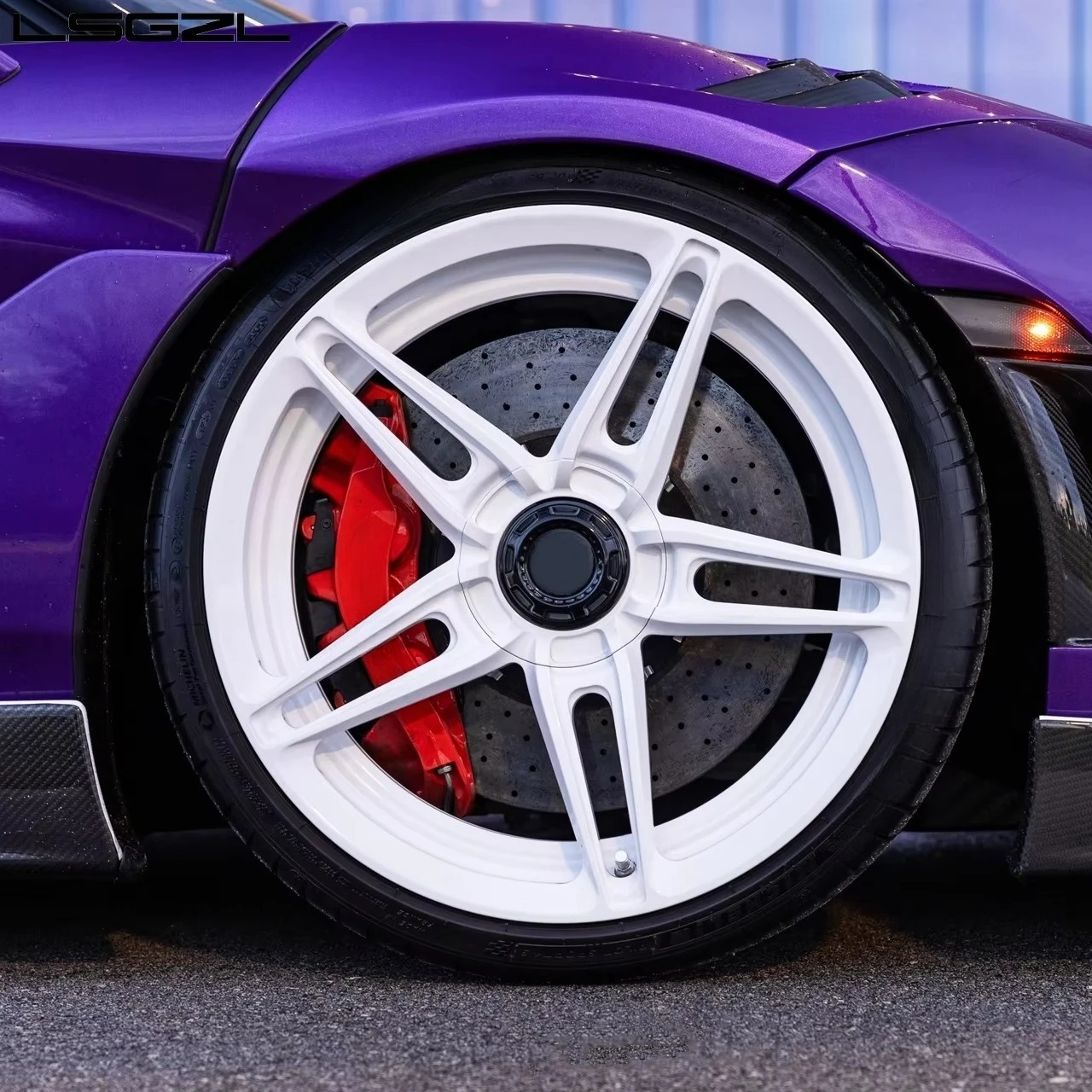 Hot-selling Custom Forged Wheel for Passenger Car Wheels Five Spoke Wire Monoblock Wheels for Sport Car
Hot-selling Custom Forged Wheel for Passenger Car Wheels Five Spoke Wire Monoblock Wheels for Sport Car