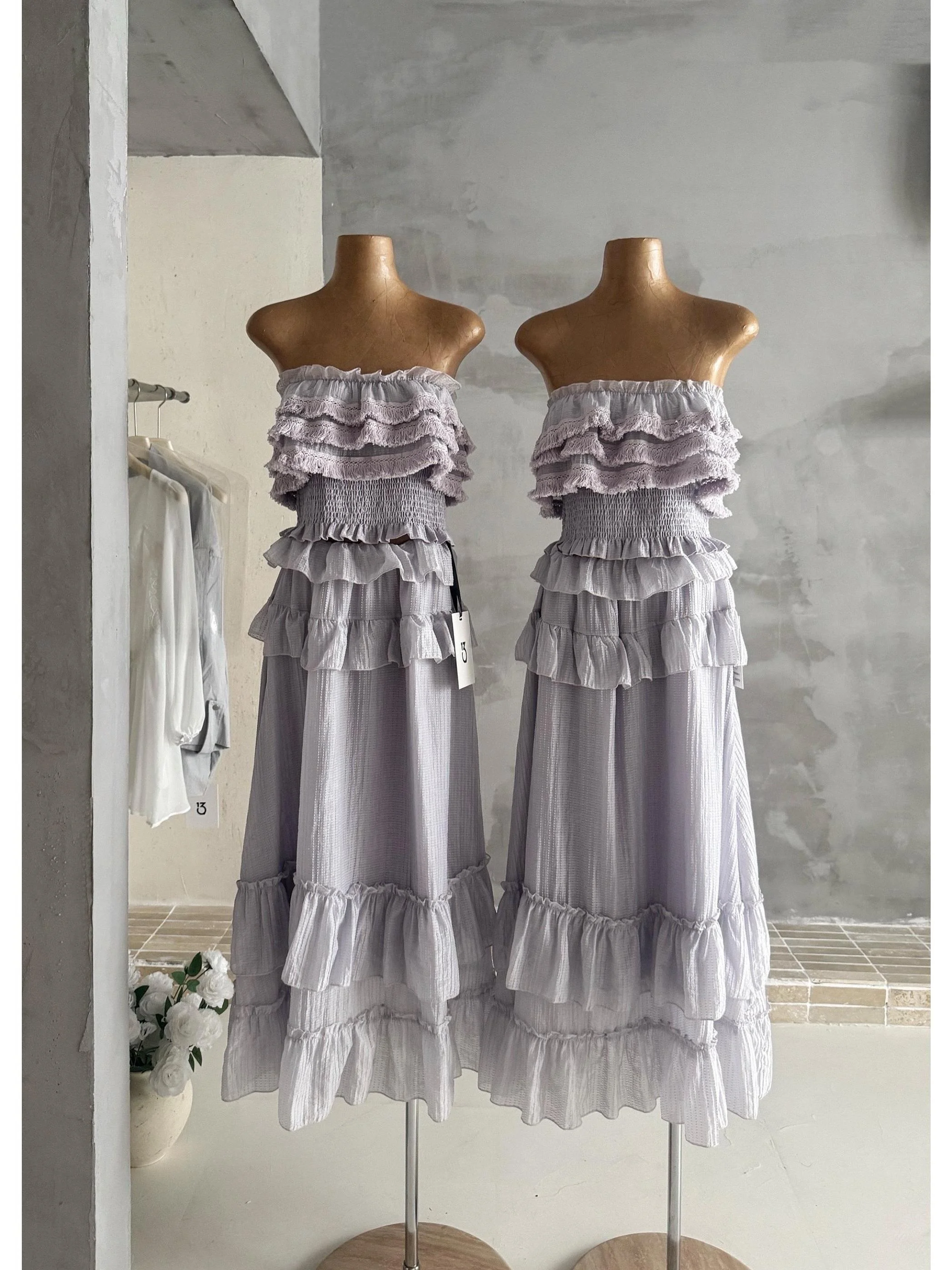13Studio2026 Purple High Waist A-Line Skirt with Lace Trim Top And Skirt Set Women's Fashion Summer Outfit Two-Piece Set
13Studio2026 Purple High Waist A-Line Skirt with Lace Trim Top And Skirt Set Women's Fashion Summer Outfit Two-Piece Set