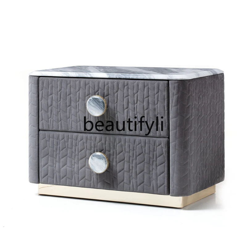 Modern simple solid wood bedside table storage box bedroom creative high-end Italian minimalist rock slab bedside table
Modern simple solid wood bedside table storage box bedroom creative high-end Italian minimalist rock slab bedside table