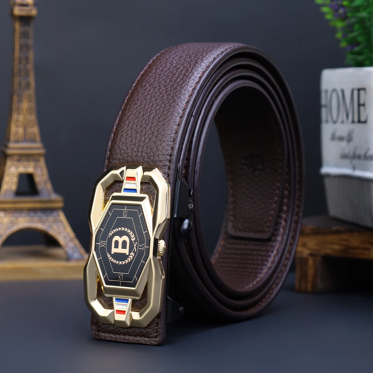 Business Casual Jeans Belt, Fashion Versatile Clothing Accessory, Ideal Gift for Men's Leather Belt
Business Casual Jeans Belt, Fashion Versatile Clothing Accessory, Ideal Gift for Men's Leather Belt