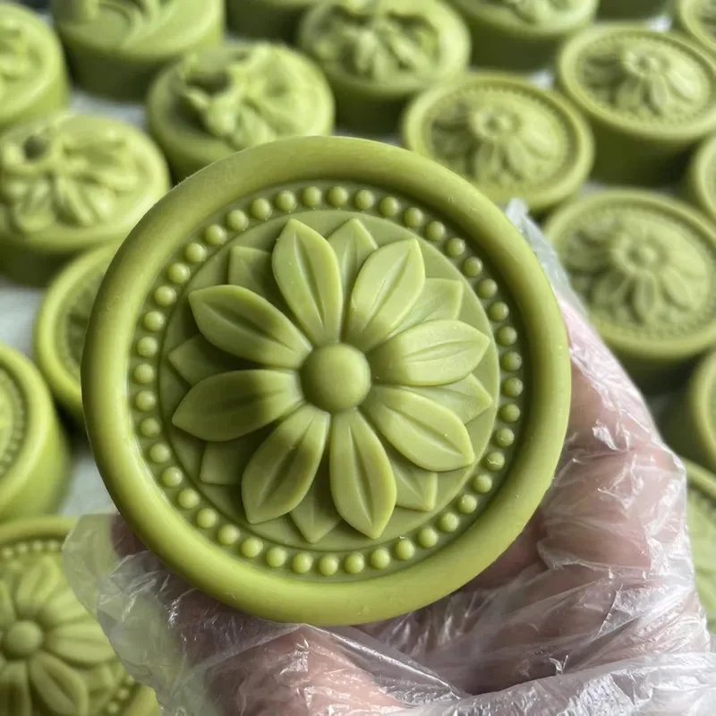 Round Classic Soap Mold DIY Handmade Flower Soap Making Molds Natural Cold Process Silicone Soap Mold Cake Mousee Moulds Mold d
Round Classic Soap Mold DIY Handmade Flower Soap Making Molds Natural Cold Process Silicone Soap Mold Cake Mousee Moulds Mold d