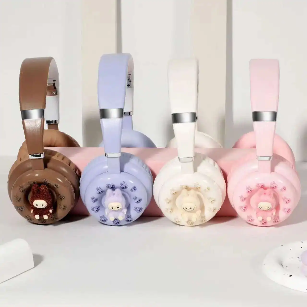 Cute Plush Toys, Wireless Bluetooth Earphones, Rechargeable Intelligent Noise Cancelling High-definition Sound Quality Earphones
Cute Plush Toys, Wireless Bluetooth Earphones, Rechargeable Intelligent Noise Cancelling High-definition Sound Quality Earphones