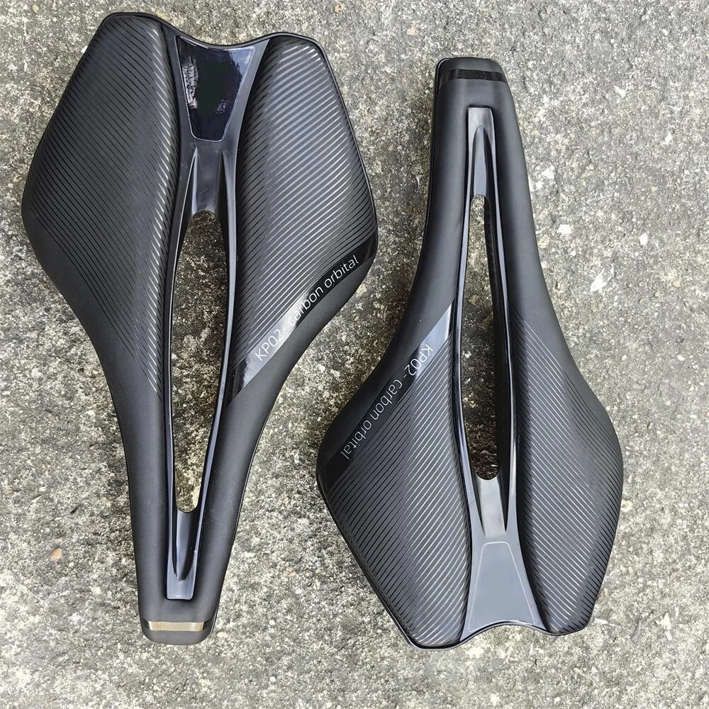 Carbon Saddle Super Light Road MTB Racing Bike Saddles Bicycle Seat Comfortable Hollow Cushion Cycling Seating Parts 245*138mm
Carbon Saddle Super Light Road MTB Racing Bike Saddles Bicycle Seat Comfortable Hollow Cushion Cycling Seating Parts 245*138mm