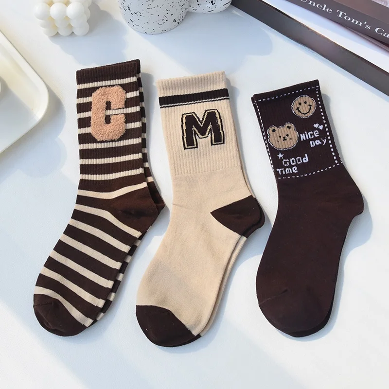 Cé Brown Mid-Calf Women's Sos Cute Cartoon Bear Design Cotton Blend Warm Winter Sos Faionable Vintage Sle 5 Pairs Set
Cé Brown Mid-Calf Women's Sos Cute Cartoon Bear Design Cotton Blend Warm Winter Sos Faionable Vintage Sle 5 Pairs Set