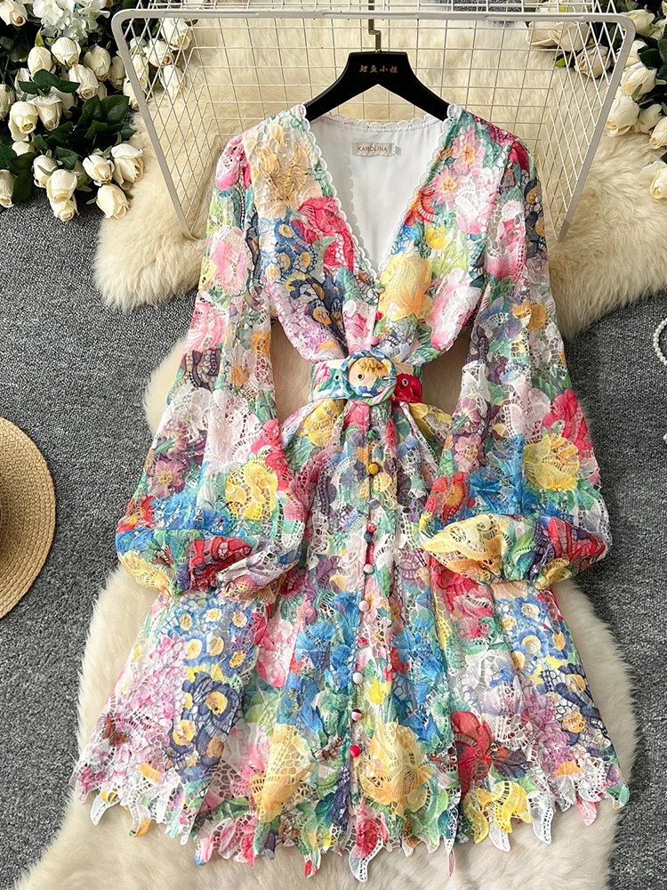 Spring/Summer Retro Single Breasted Mini Dress French Hollow Lace Dress Female Temperament A-line Elegant Shorts Vestidos C25
Spring/Summer Retro Single Breasted Mini Dress French Hollow Lace Dress Female Temperament A-line Elegant Shorts Vestidos C25