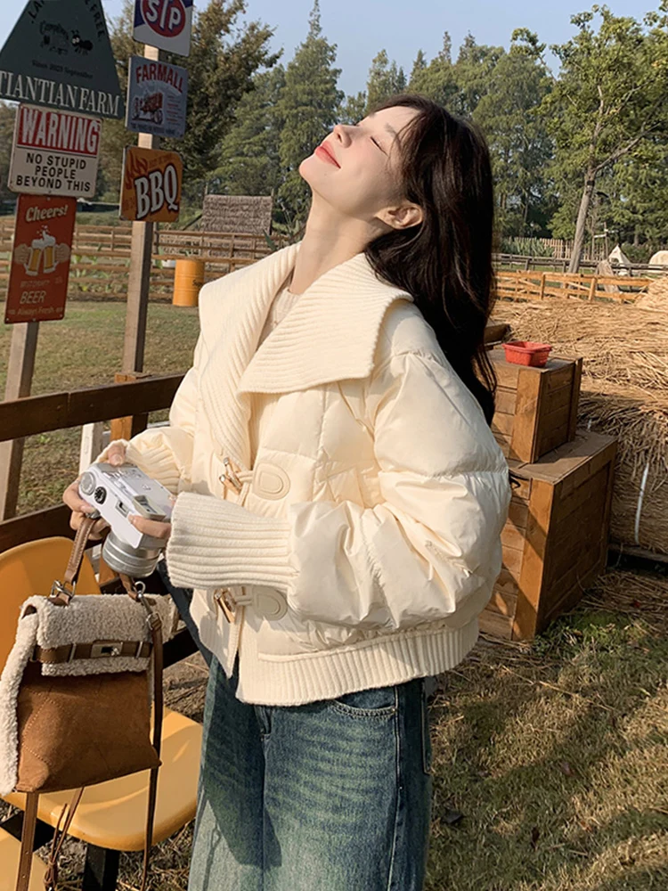 White ort Thiened Cotton Jaet Women's Winter 2025 New Sle Small Korean Large Collar Splicing Coat Straight Tube pe
White ort Thiened Cotton Jaet Women's Winter 2025 New Sle Small Korean Large Collar Splicing Coat Straight Tube pe