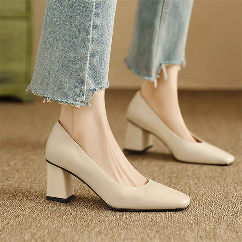 2025 Pumps Women Shoes Spring 6cm Thick Heels Women Genuine Leather Daily Basis Wearing Office High Heels Shoes Fashion LA04
2025 Pumps Women Shoes Spring 6cm Thick Heels Women Genuine Leather Daily Basis Wearing Office High Heels Shoes Fashion LA04