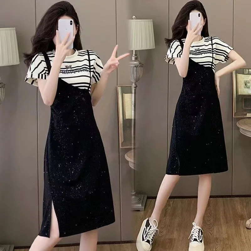 Women's Summer Casual Stripe T Shirt Patchwork Midi Dress 2025 New Lady Fashion Letter Short Sleeve Fake Two Piece Dresses
Women's Summer Casual Stripe T Shirt Patchwork Midi Dress 2025 New Lady Fashion Letter Short Sleeve Fake Two Piece Dresses