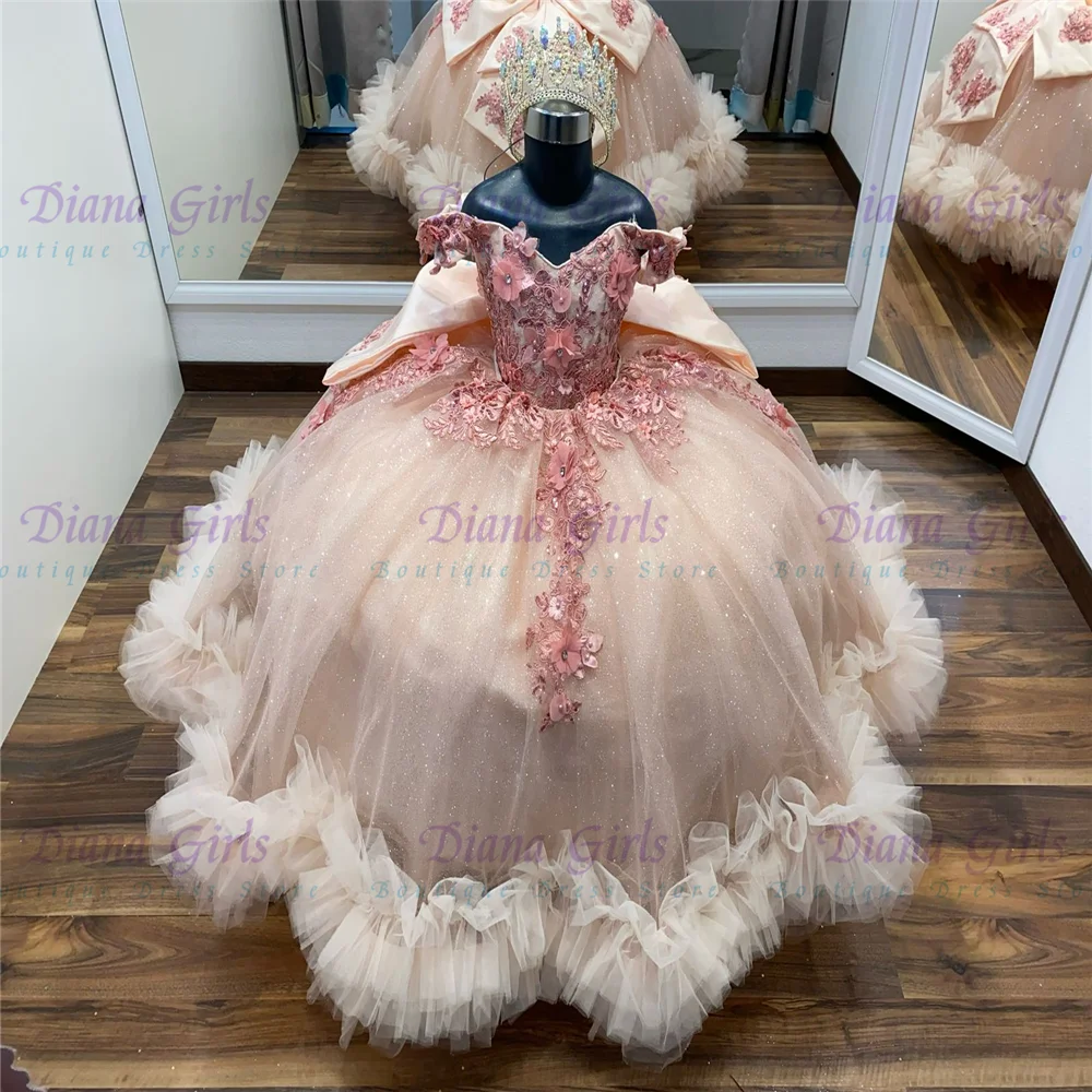 Gorgeous Quality Light Champagne Flower Girls Dress Tulle Fluffy With Applique for Wedding Dresses Kids Birthday Evening Gowns
Gorgeous Quality Light Champagne Flower Girls Dress Tulle Fluffy With Applique for Wedding Dresses Kids Birthday Evening Gowns