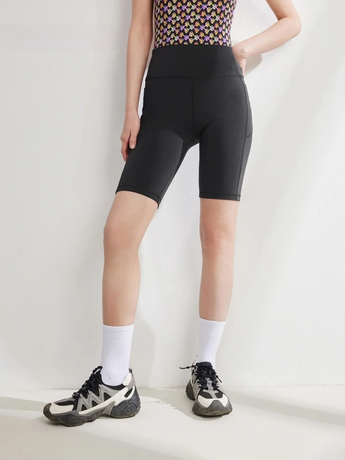 EP Yoga Sports orts High Waist Elastic Tight Outdoor Cycling Pants Five-Quarter Length Nylon Spandex Blend Regular Thin
EP Yoga Sports orts High Waist Elastic Tight Outdoor Cycling Pants Five-Quarter Length Nylon Spandex Blend Regular Thin