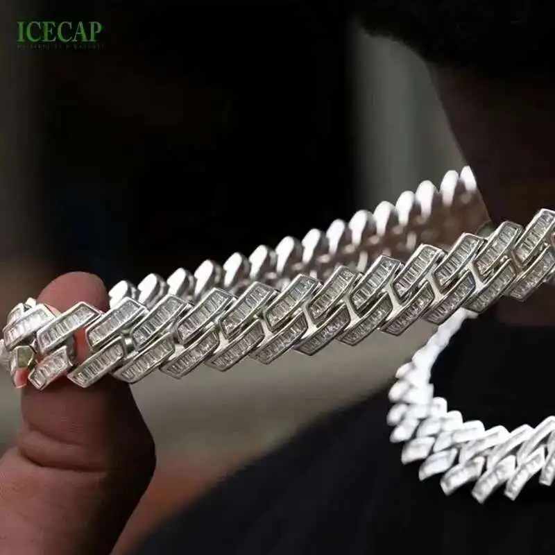 Design Fashion Style Fine Jewelry Necklaces 925 Sterling Silver Chain Baguette Cut Cuban Link Chain Necklace
Design Fashion Style Fine Jewelry Necklaces 925 Sterling Silver Chain Baguette Cut Cuban Link Chain Necklace