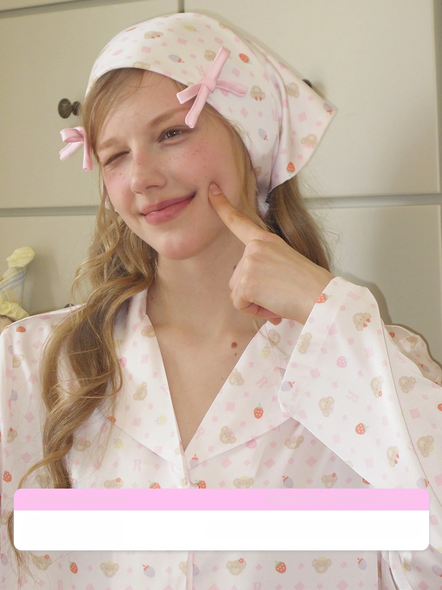 RooMance Original Strawberry Bear Silk Scarf with Knot Women's Hair Accessory Romantic Girl Style Long Sleeve Sleep...
RooMance Original Strawberry Bear Silk Scarf with Knot Women's Hair Accessory Romantic Girl Style Long Sleeve Sleep...