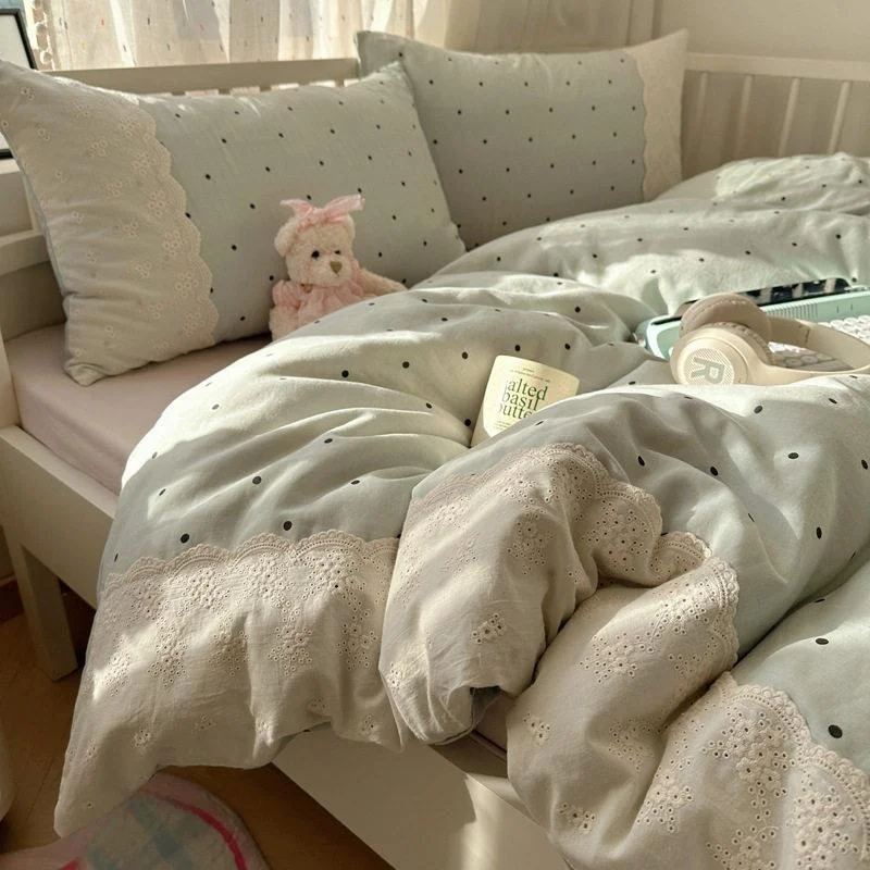New 2025 Style Double Layer Washed Cotton Bedding Set 4 PC Dormitory 3 PC Quilt Cover Princess Style Warm All Seasons
New 2025 Style Double Layer Washed Cotton Bedding Set 4 PC Dormitory 3 PC Quilt Cover Princess Style Warm All Seasons