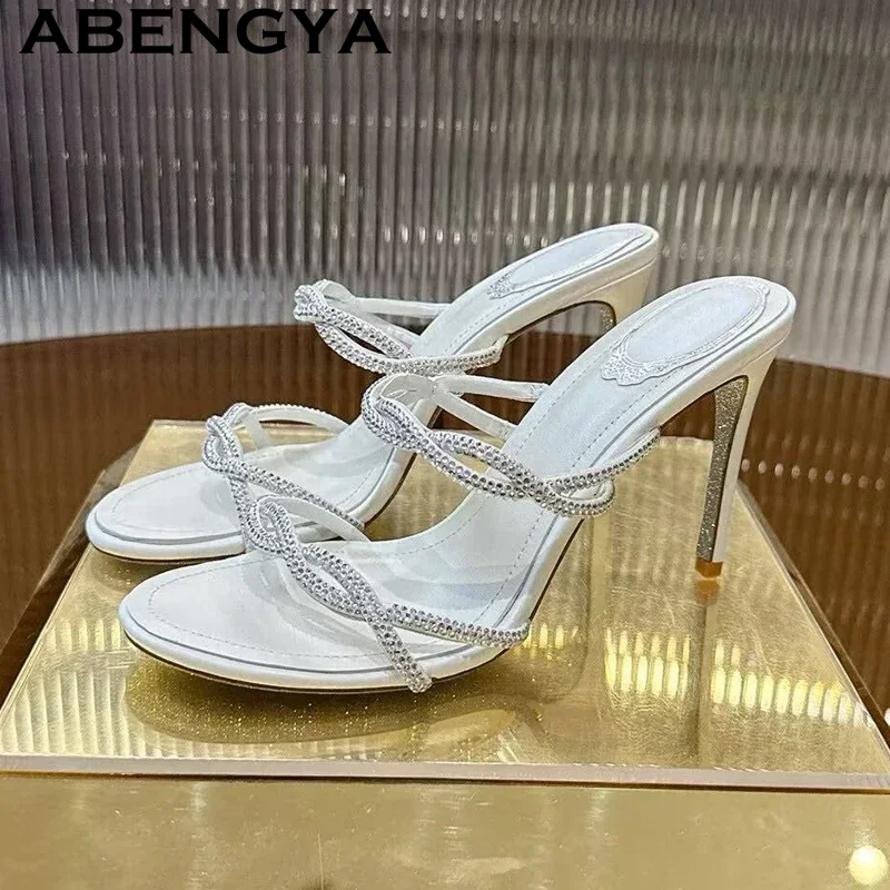 Women's High Heels Slippers Gladiator Summer 2026 Crystal Chain Designer Slippers Ladies Rhinestone Dress Party Shoes Women
Women's High Heels Slippers Gladiator Summer 2026 Crystal Chain Designer Slippers Ladies Rhinestone Dress Party Shoes Women