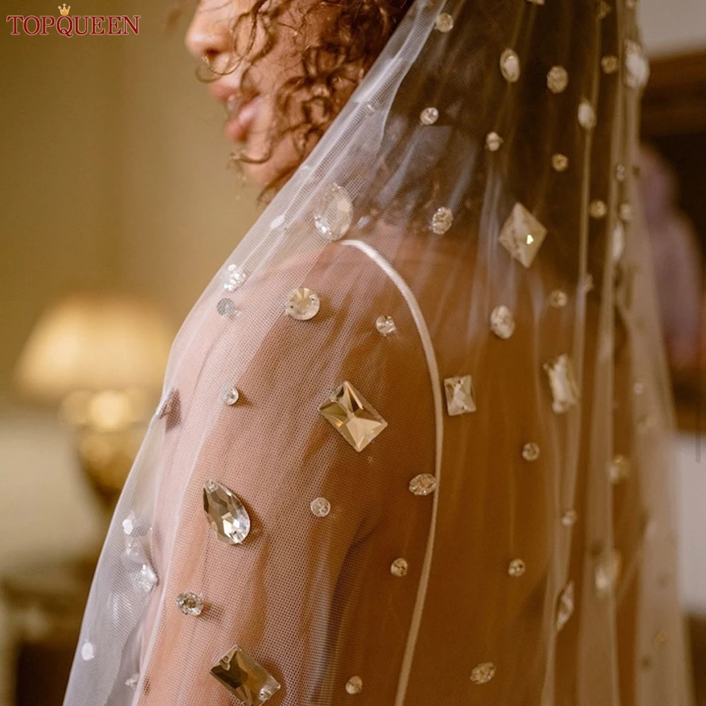 TOPQUEEN V177 Luxury Rhinestone Bridal Veil Sparkly Gold Star Draped Wedding Veil 1 Tier Sparking Veil Bridal Hair Accessories
TOPQUEEN V177 Luxury Rhinestone Bridal Veil Sparkly Gold Star Draped Wedding Veil 1 Tier Sparking Veil Bridal Hair Accessories