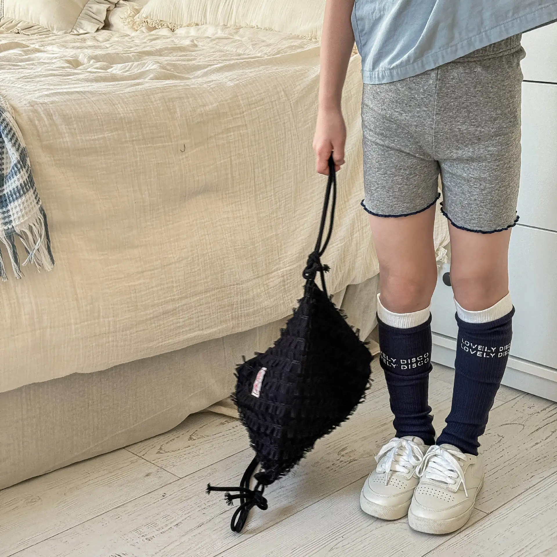 2025 Summer New Girls Lace Shorts Solid Children Casual Shorts Cotton Baby Girls Safety Pants Kids Leggings Infant Clothes
2025 Summer New Girls Lace Shorts Solid Children Casual Shorts Cotton Baby Girls Safety Pants Kids Leggings Infant Clothes