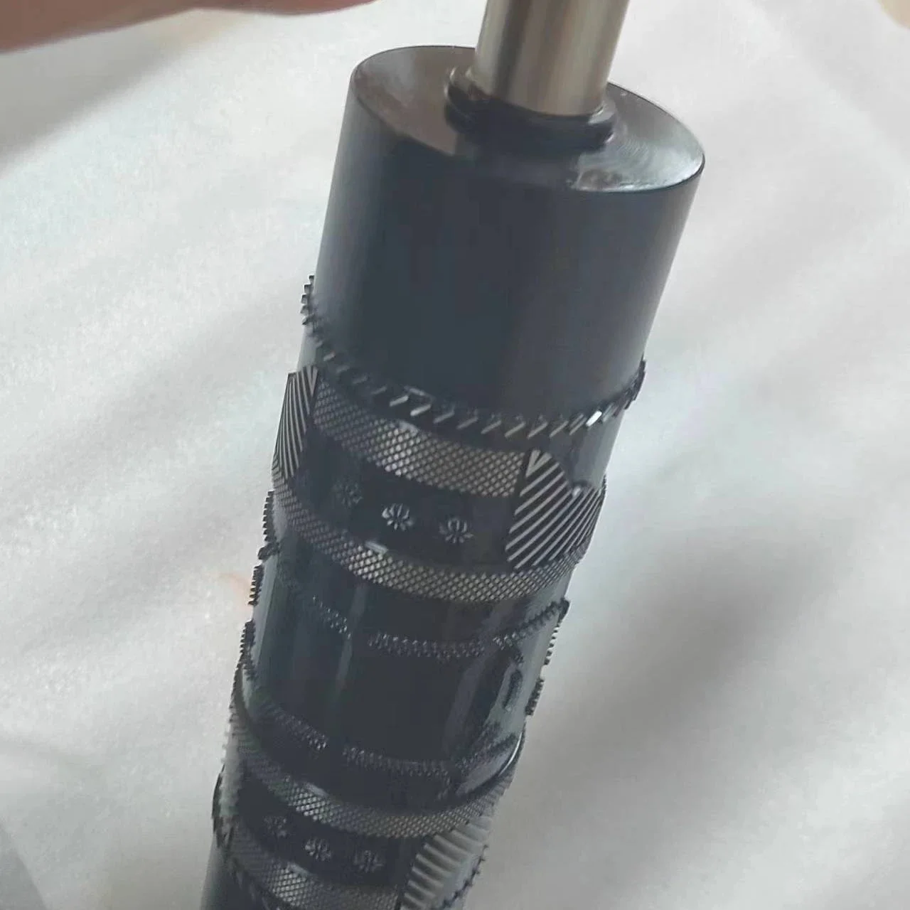 Skylon Customized Different Kinds Napkin Knurled Knife Die Cutting And Knurling Two Piece Per Set
Skylon Customized Different Kinds Napkin Knurled Knife Die Cutting And Knurling Two Piece Per Set