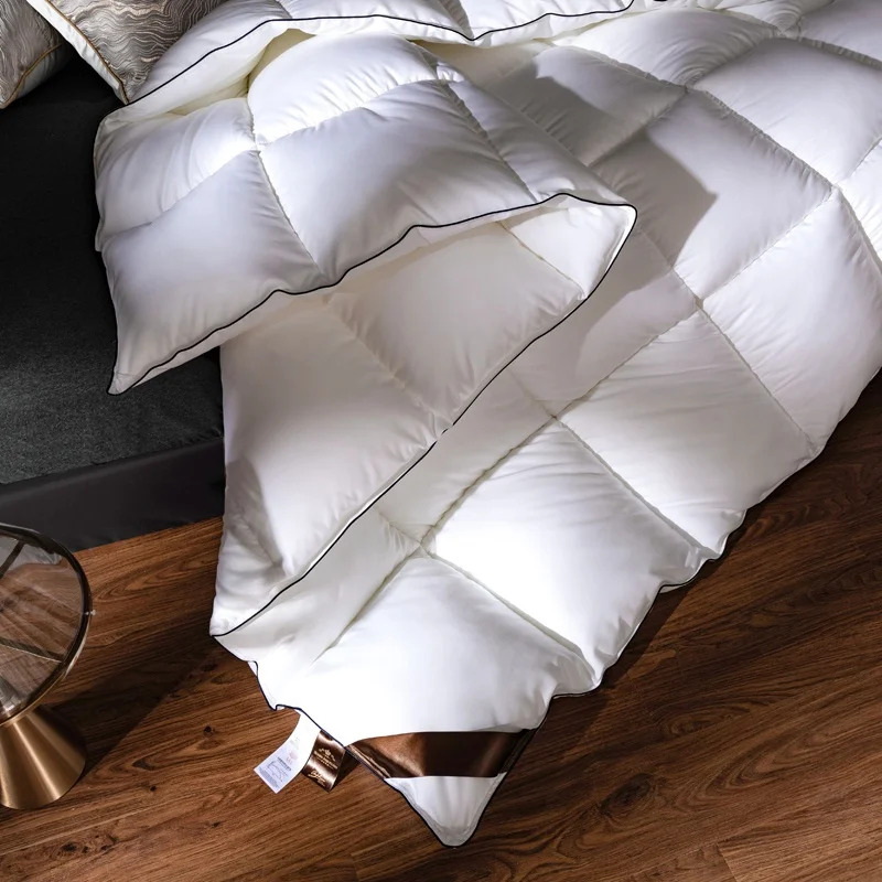 Thiened 95 down Velvet Blanket Winter Warm Hotel Bedding Student Double Bed Core 200X230cm Durable Fiber Filling Quilt
Thiened 95 down Velvet Blanket Winter Warm Hotel Bedding Student Double Bed Core 200X230cm Durable Fiber Filling Quilt